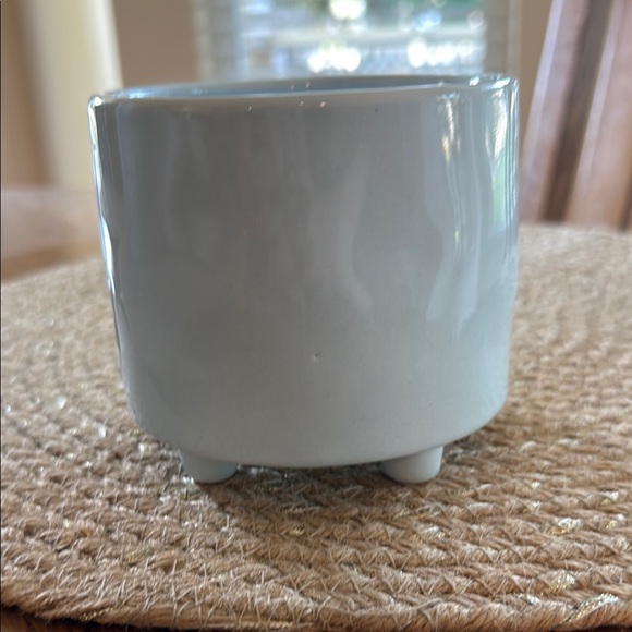 Rae Dunn ‘Let It Snow' Planter - Picture 4 of 5